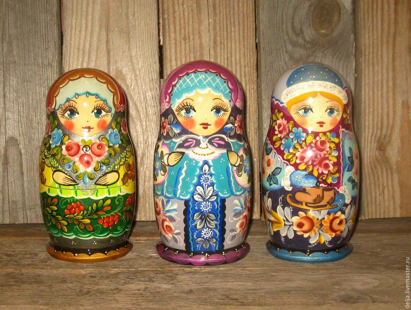 Плетение фенечек стрелочкой из мулине Плетение фенечек стрелочкой из мулине