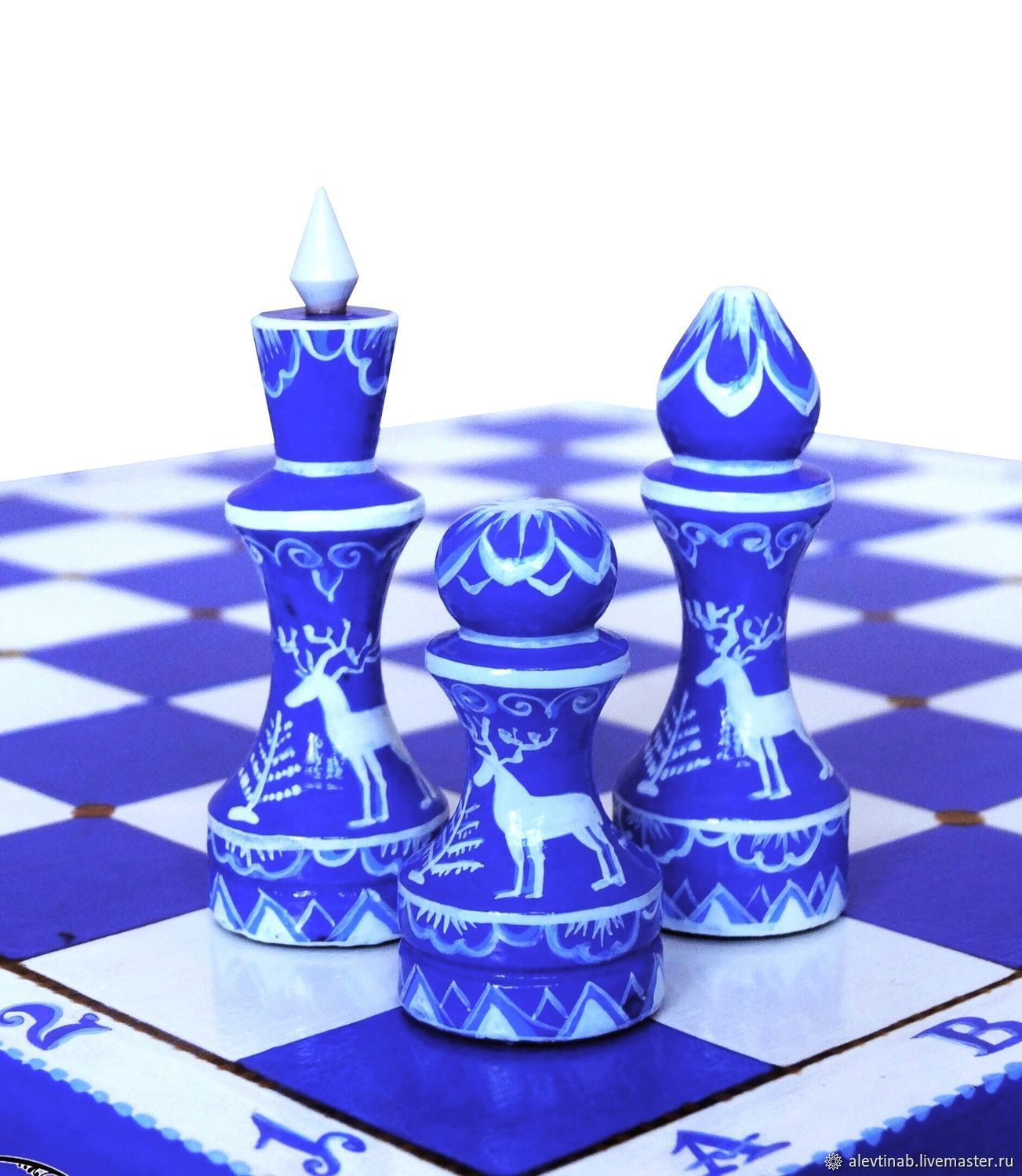 Поздравления С Новым Годом От Шахматной Королевы