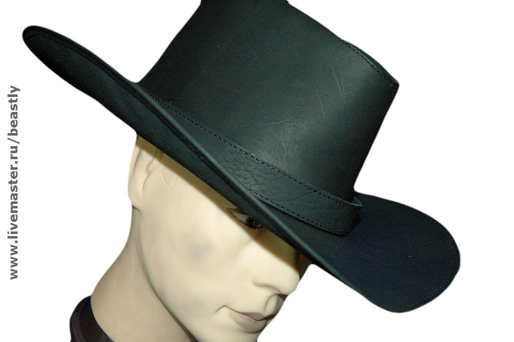 Шляпа мужская спб. Кожаная шляпа. Кожаная шляпа мужская. Мужчина в шляпе. Широкополая кожаная шляпа.