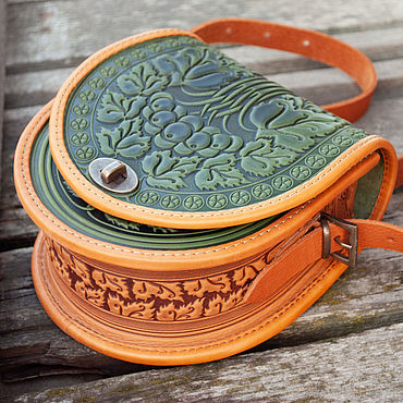 Сумка кожаная через плечо "Стеффи", малиновый, арт. 196 – заказать на ...