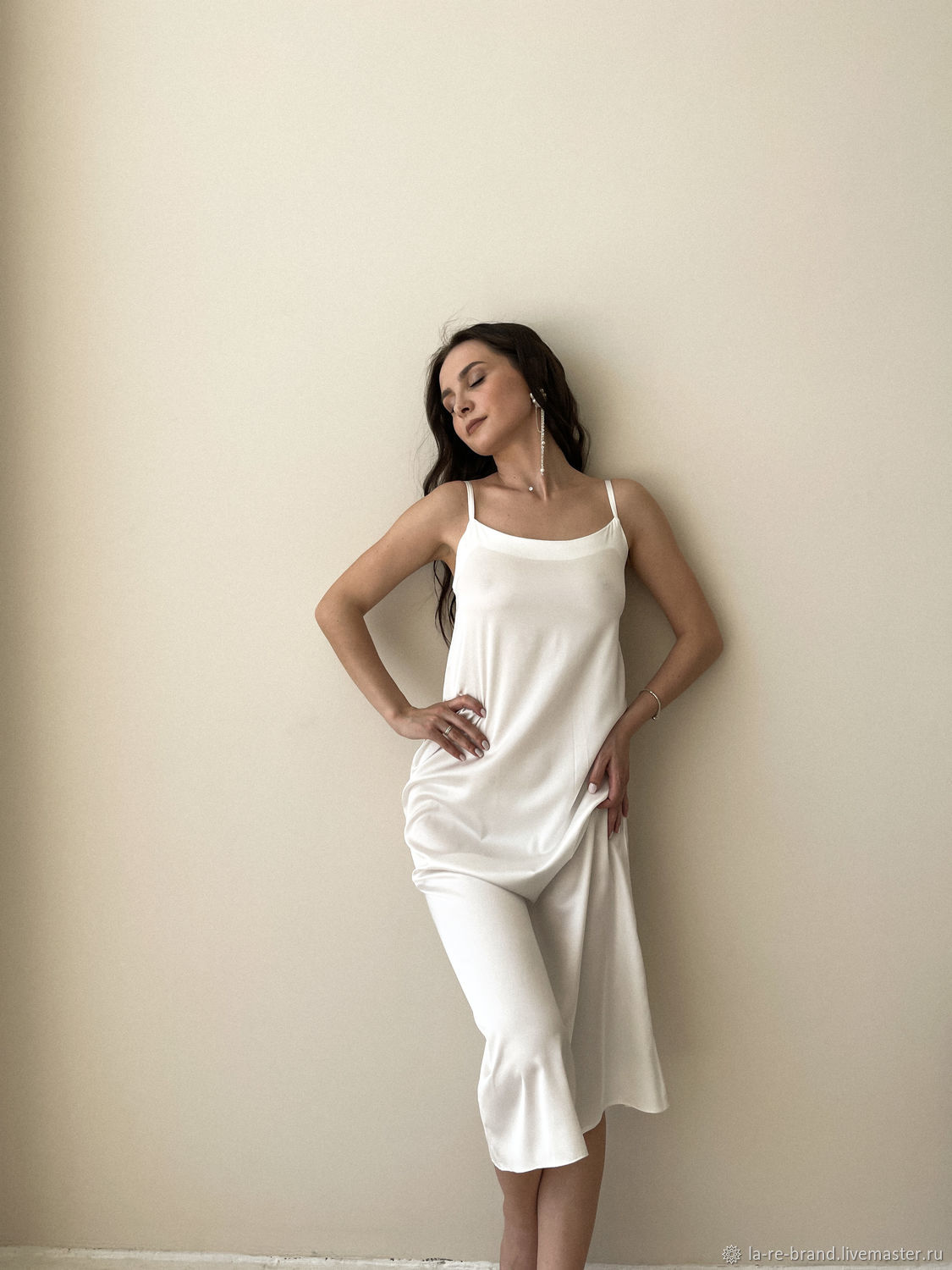 Пеньюары и белье: платье комбинация длина миди в интернет-магазине ЯрмаркаМастеров по цене 2201.5 ₽ – SS0OURU