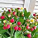 Земляника в деревянном ящике. Элементы интерьера. Николаева Ирина. Created flowers.. Интернет-магазин Ярмарка Мастеров.  Фото №2