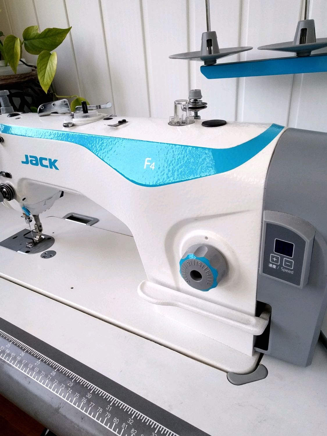 Швейная машина Jack JK-f4