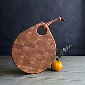 Интерьерная ваза из древесины офрама