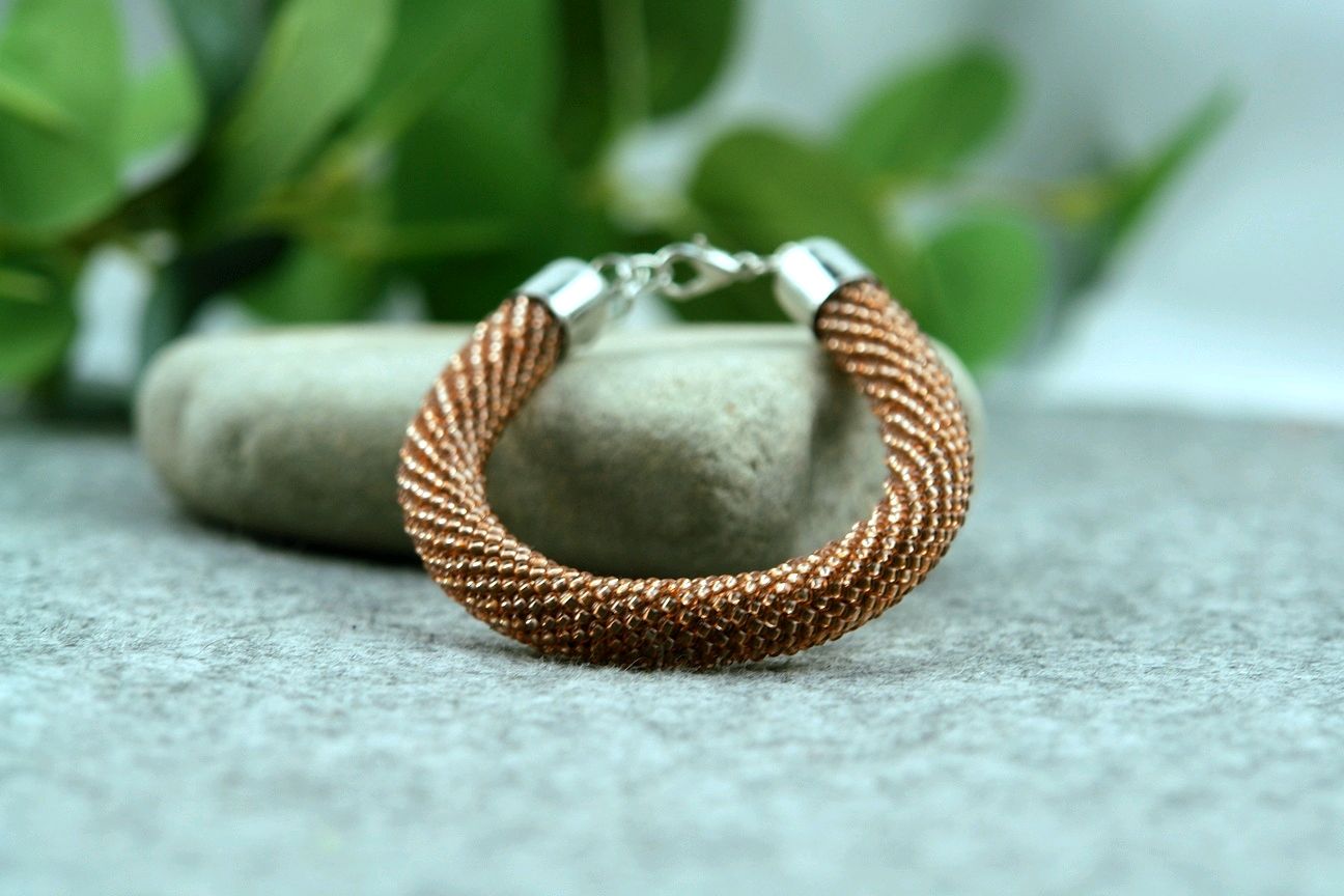 Браслет из бисера коричневый в интернет-магазине Ярмарка Мастеров по ...