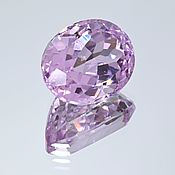 Материалы для творчества handmade. Livemaster - original item Kunzite (spodumen). 7.24 carats. Handmade.