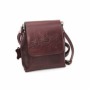Сумки и аксессуары handmade. Livemaster - original item Crossbody bag: Women`s burgundy leather handbag Ruby S86-682. Handmade.