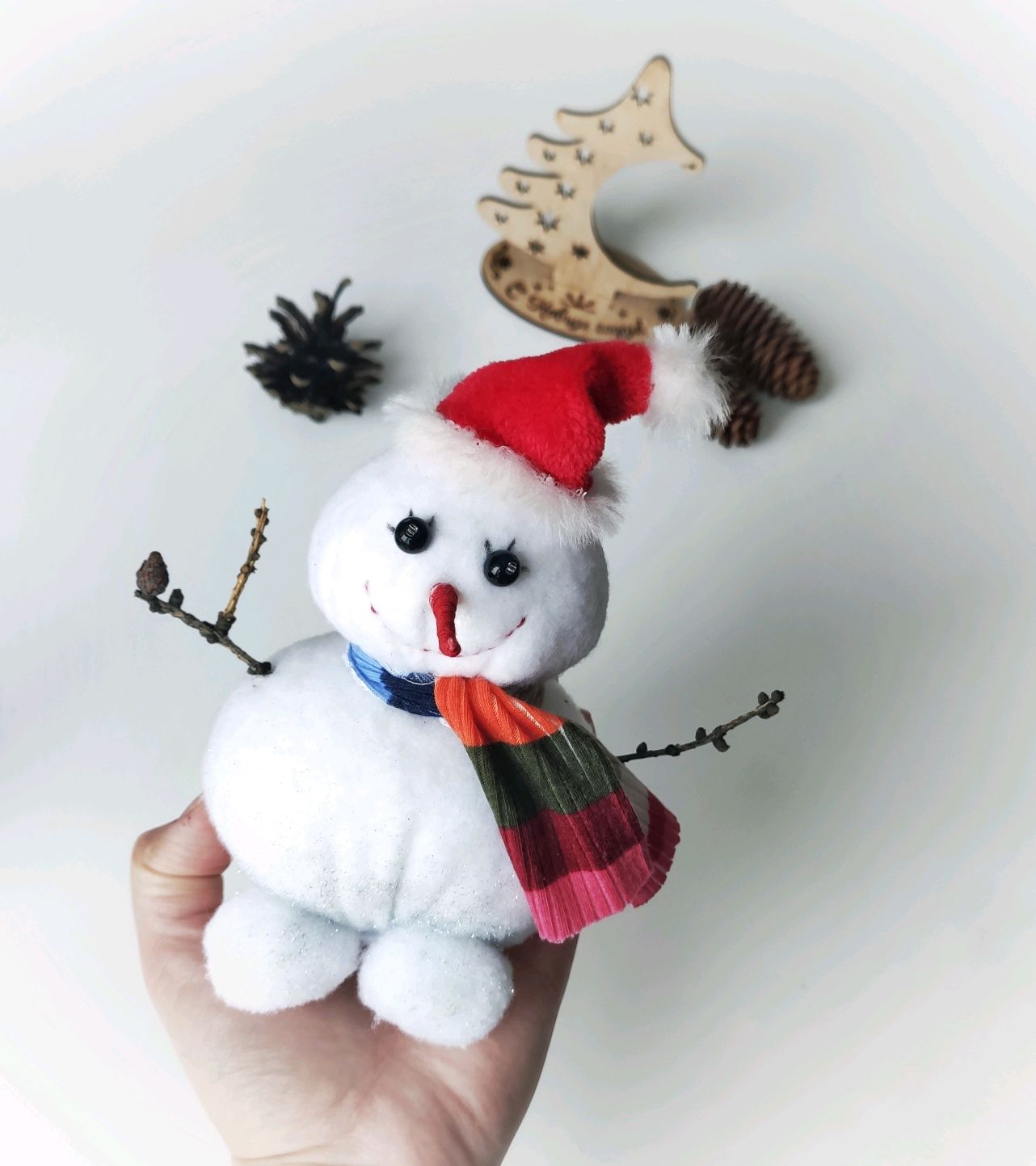 Декоративная текстильная мягкая игрушка снеговик под ëлку в интернет .