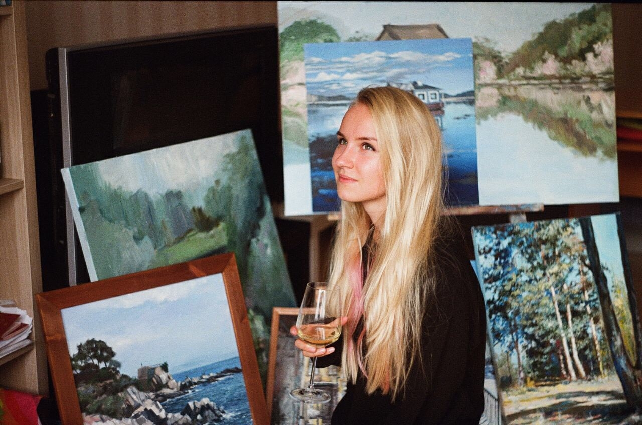 ))