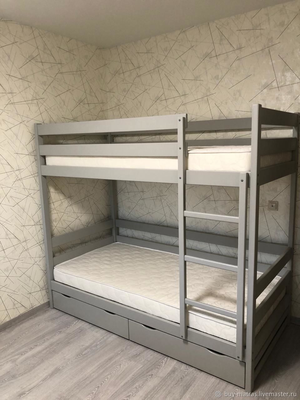 Двухъярусные кровати в Москве