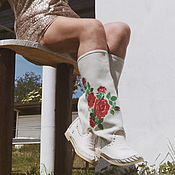 Обувь ручной работы handmade. Livemaster - original item ROSA - Handmade Women`s embroidered boots - Italy. Handmade.