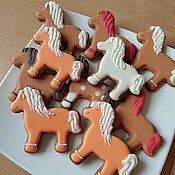 Сувениры и подарки handmade. Livemaster - original item Culinary Souvenirs: Gingerbread horse. 10 cm.. Handmade.