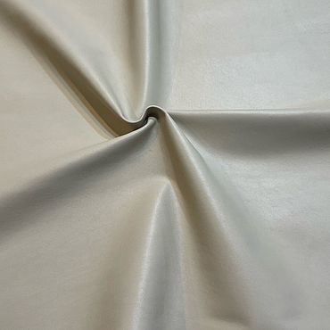 Материалы для творчества ручной работы. Ярмарка Мастеров - ручная работа Кожа овчина одежная 0,6 мм цвет ivory. Италия. Опт 20₽ от пачки. Handmade.