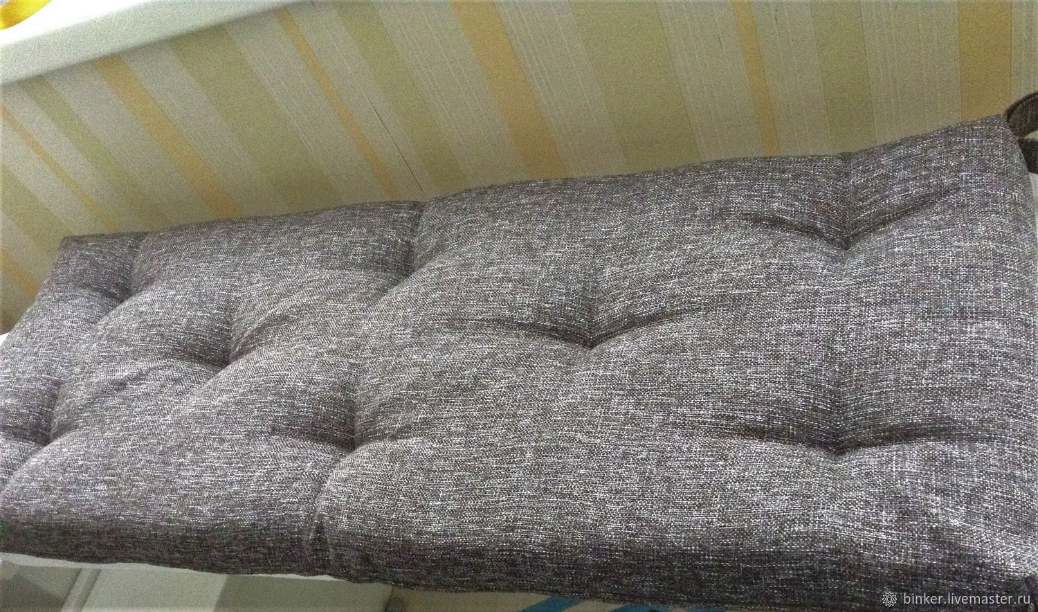 Подушка на скамью