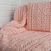 Для дома и интерьера handmade. Livemaster - original item Knitted set for kids A plush blanket and a pillow in the crib. Handmade.