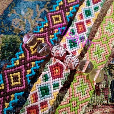 Сумки и аксессуары ручной работы. Ярмарка Мастеров - ручная работа Фенечки с бусинами. Handmade.