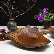 Интерьерная ваза из Крымского  дуба с живым краем