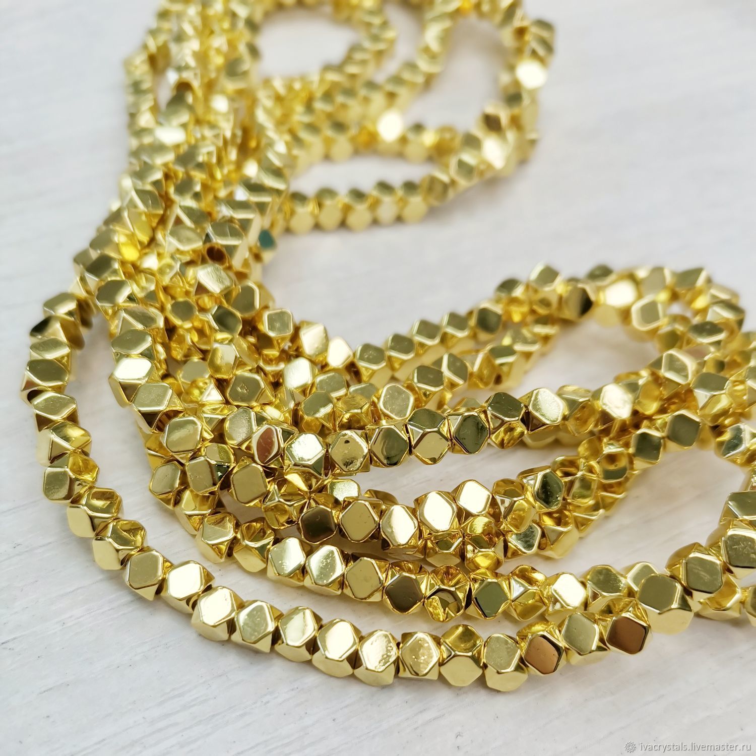 Гематит натуральный 4х4х4 мм, Золотистый, НК96, НИТЬ 40 см – купить на ...