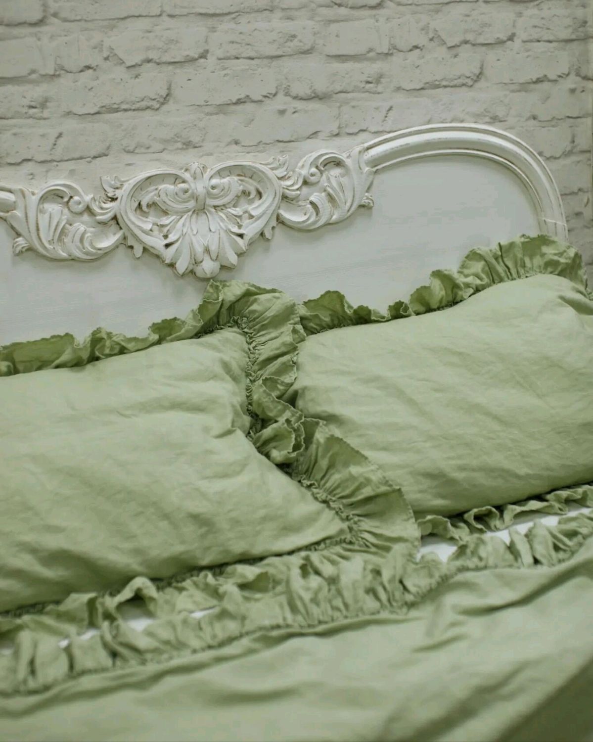 Льняное постельное белье с рюшами в интернет-магазине Ярмарка Мастеров ...