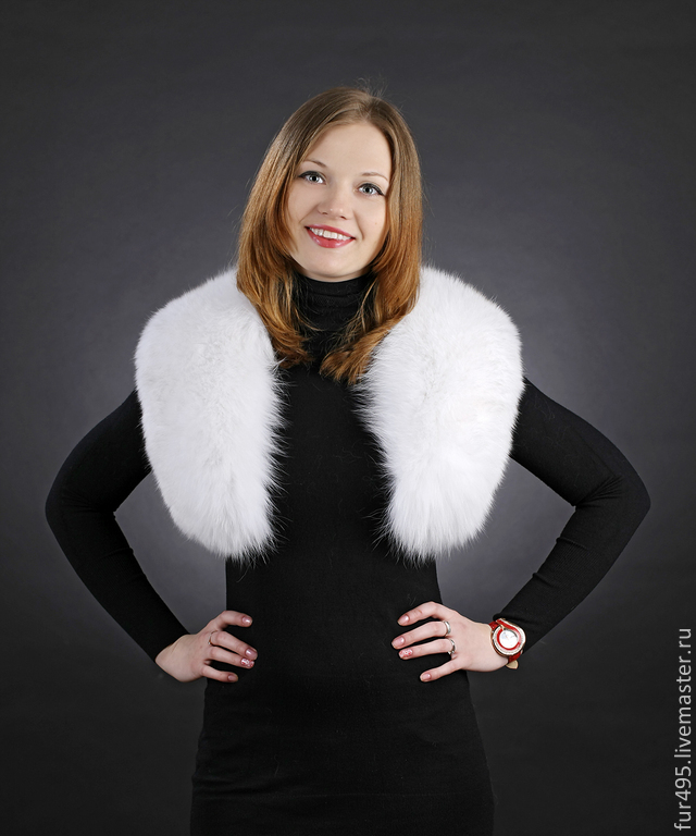 воротник - шалька из меха. белый мех воротник. воротник из меха белый. песцовый воротник. воротник белый песец.