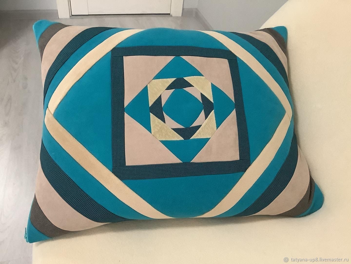 Подушки интерьерные в интернет-магазине Ярмарка Мастеров по цене 1800 ...