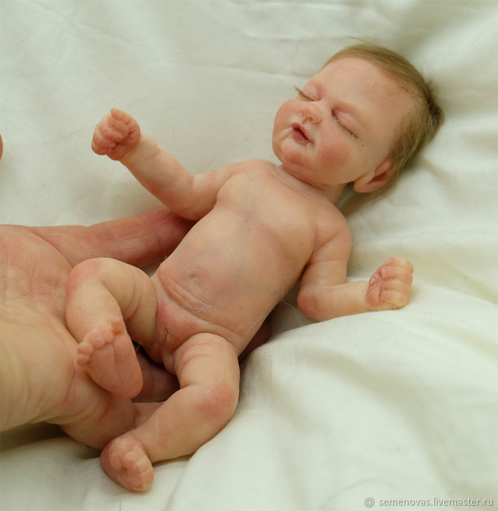 дочка писяет 