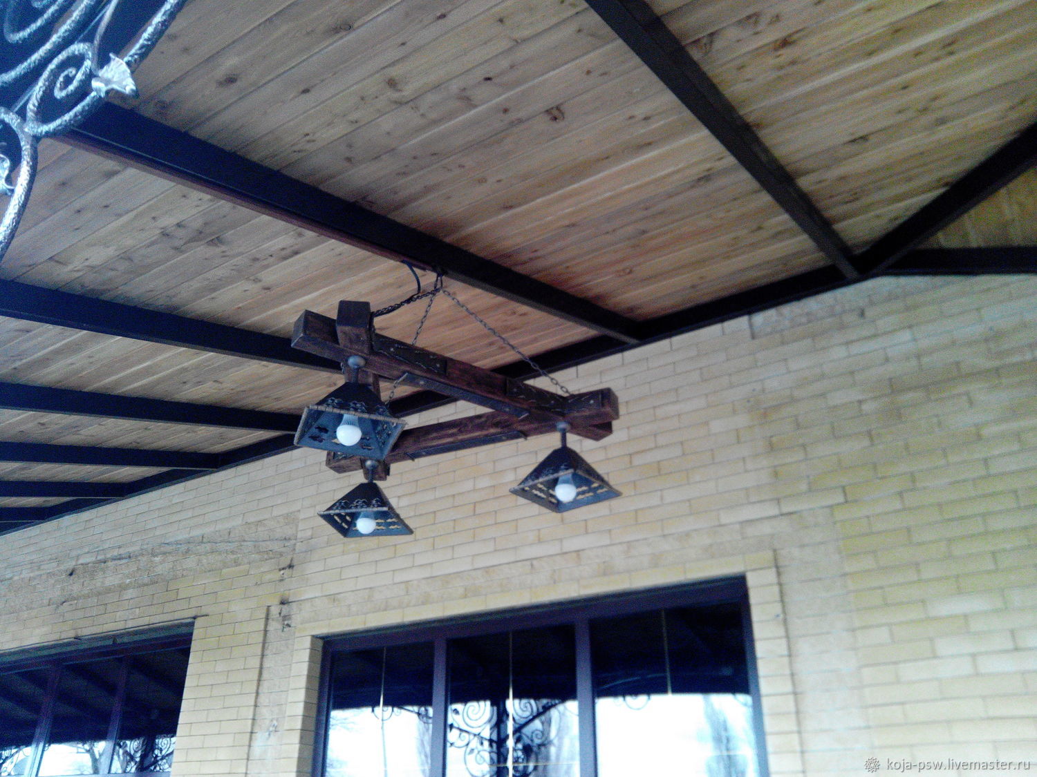 Люстра треугольная с квадратными плафонами купить в интернет-магазине ...