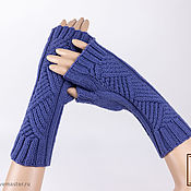 Аксессуары handmade. Livemaster - original item Knitted mitts with braids of merino wool. Handmade.