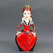 Для дома и интерьера handmade. Livemaster - original item Queen of hearts. Porcelain figurine.. Handmade.