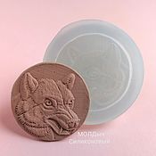 Материалы для творчества handmade. Livemaster - original item Silicone mold 4 cm Wolf mold for pendants and cabochons. Handmade.