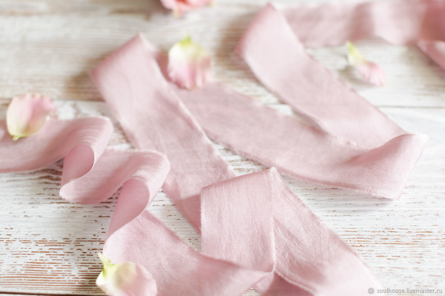 ленты ручной работы