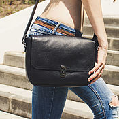 Сумки и аксессуары handmade. Livemaster - original item Women`s bag made of black leather. Handmade.