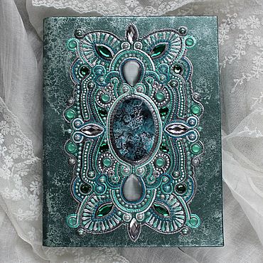 Тетрадь на кольцах со сменным блоком Малахит. Зеленый камень. . Канцелярские товары ручной работы - Ярмарка Мастеров Канцелярские товары ручной работы. Ярмарка Мастеров - ручная работа Тетрадь на кольцах со сменным блоком Малахит. Зеленый камень. Handmade.