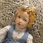 Porcelain dolls in vintage style