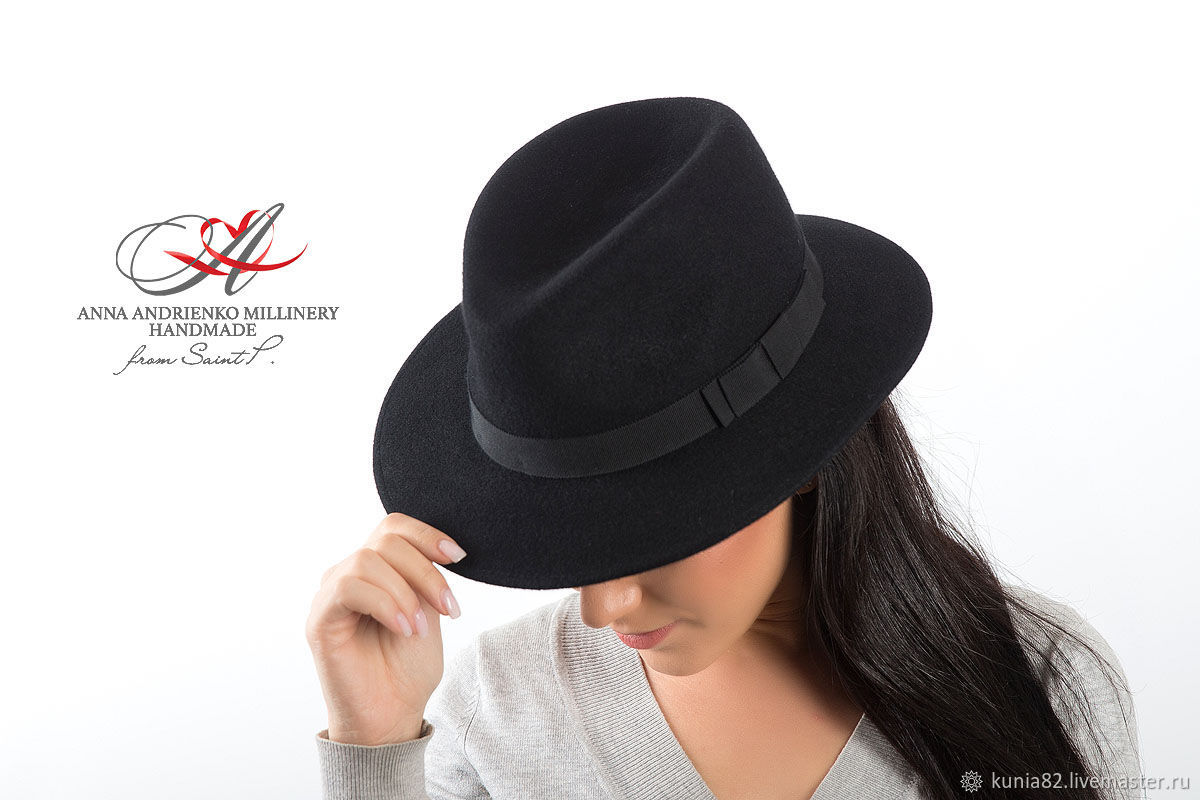 Шляпа женская спб. Шляпа Fedora hat фетровая шляпа. Черная женская шляпа. Черная фетровая шляпа женская. Черная шляпка женская.
