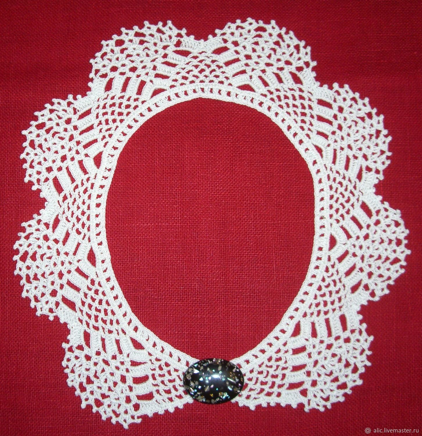 кружевной воротник крючком. ажурный кружевной воротничок. воротнички вязанные крючком. ажурный кружевной воротничок. вязаные кружевные воротнички.