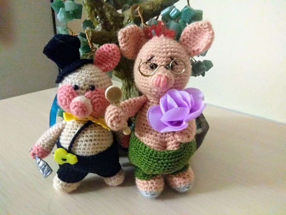 Новогодние игрушки.