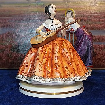 Винтаж ручной работы. Ярмарка Мастеров - ручная работа Винтаж: Royal Worcester.Элейн.Англия.Фарфор.Гитара.Девушка. Handmade.