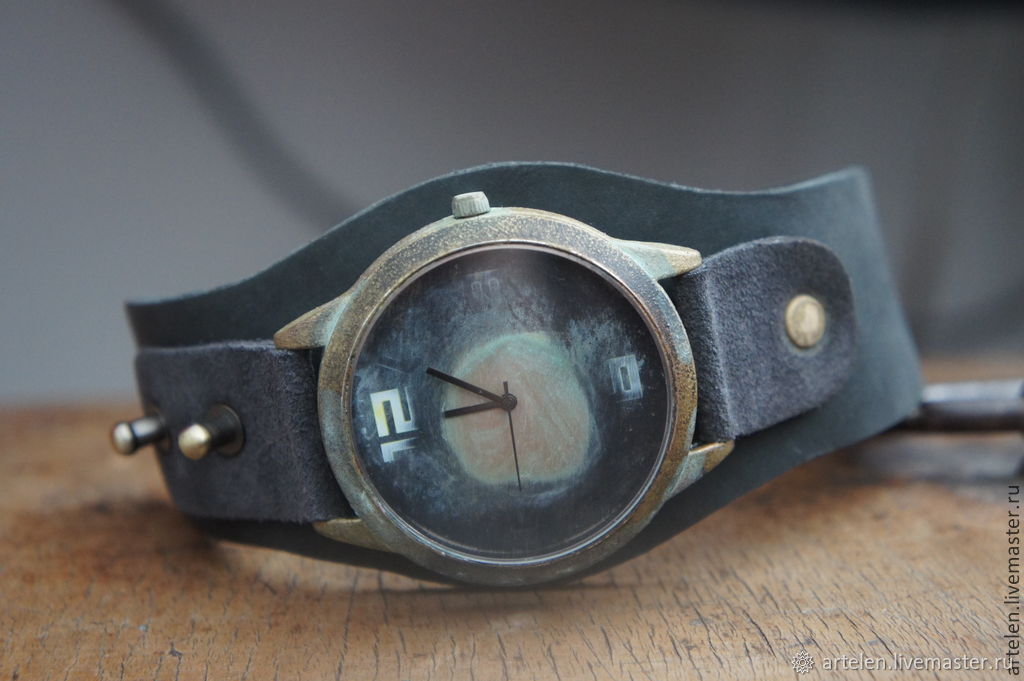 Старые мужские наручные часы