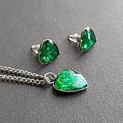 Украшения handmade. Livemaster - original item Stud earrings and pendant,heart shape.Emerald Mother of pearl.. Handmade.