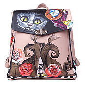 Backpack bag with clasp: 