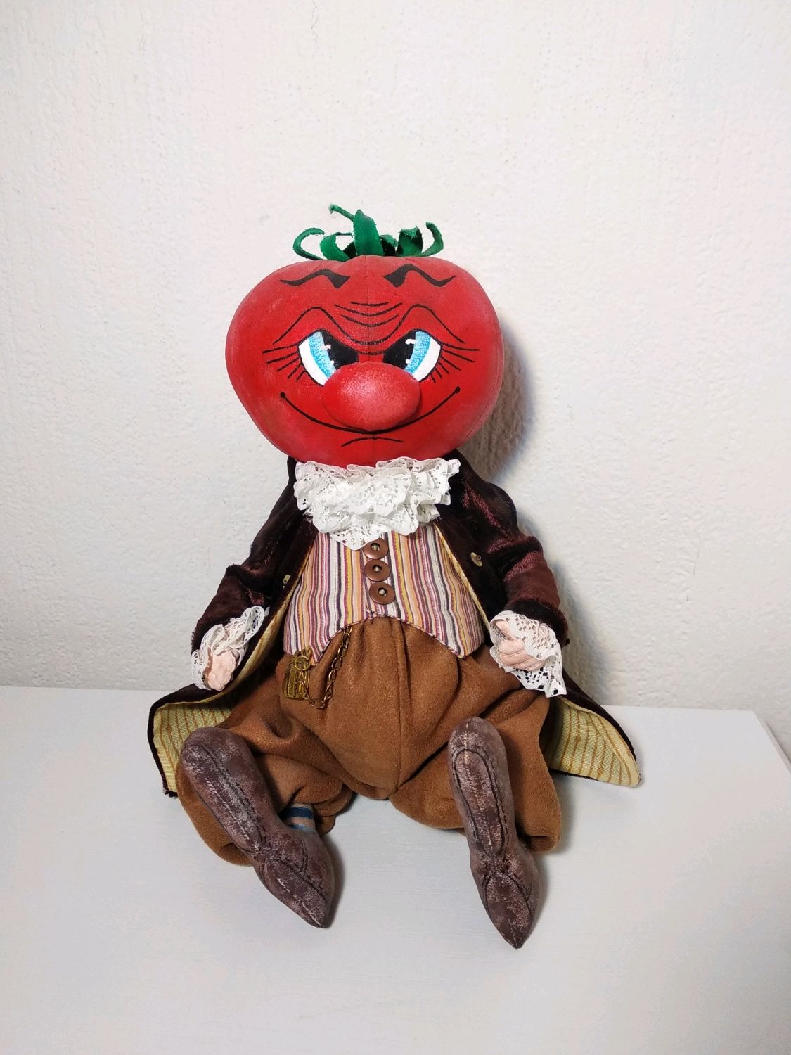 Сеньор помидор из Чиполлино куклы