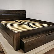 Кровать из массива дуба с 4мя ящиками для хранения