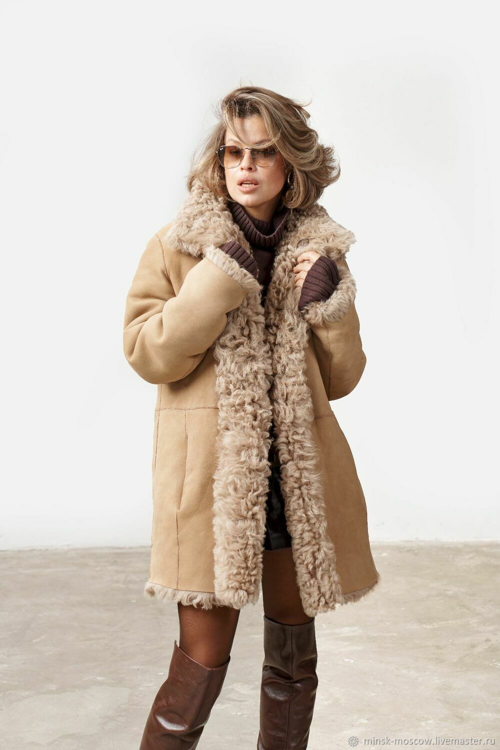 Дубленка двусторонняя с мехом тиградо in taupe caramel на заказ в интернет-магазине Ярмарка Мастеров по цене 124178.68 ₽ – X2WU0RU | Дубленки, Москва - доставка по России