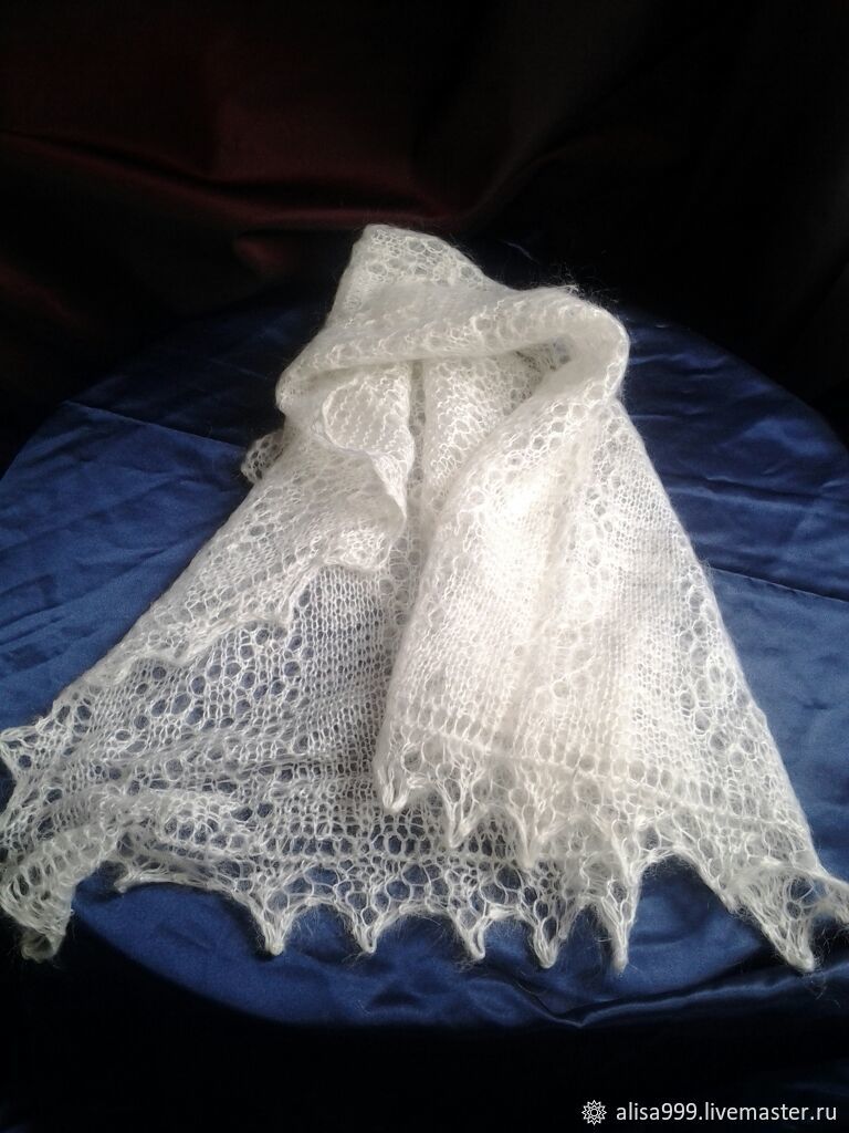 Палантин "ромбик" из козьего пуха. Обувь под шали. Палантин из козьего пуха. Палантины вязаные пуховые. Оренбургский палантин паутинка.