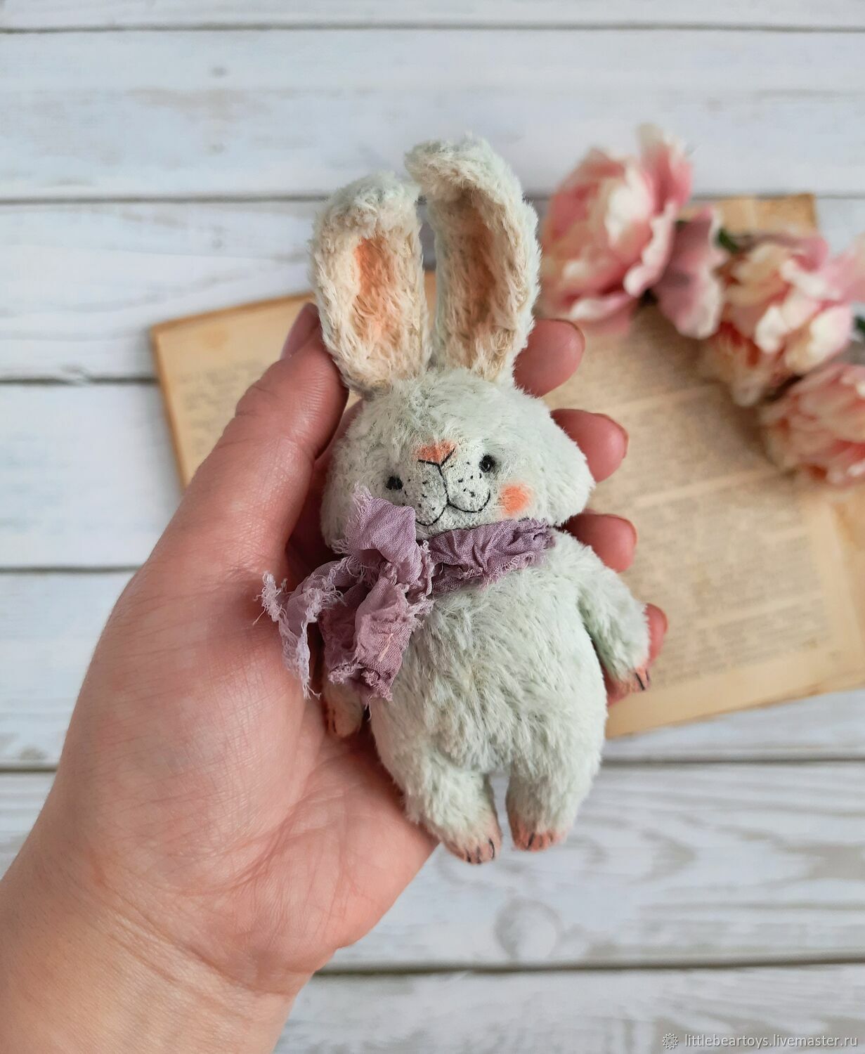 Зайчик символ 2023 года – заказать на Ярмарке Мастеров – S0JH6RU ...