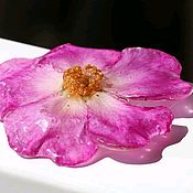 Сфера Три розы - кулон с цветами в смоле