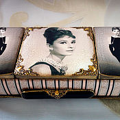 Сувениры и подарки handmade. Livemaster - original item Mini chest of drawers for jewelry decoupage Audrey. Handmade.