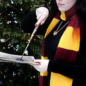Аксессуары handmade. Livemaster - original item Scarf Harry Potter Gryffindor knit scarf Harry Potter. Handmade.