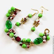 Украшения handmade. Livemaster - original item Set of earrings and Bracelet satchels, bright green summer with butterflies. Handmade.